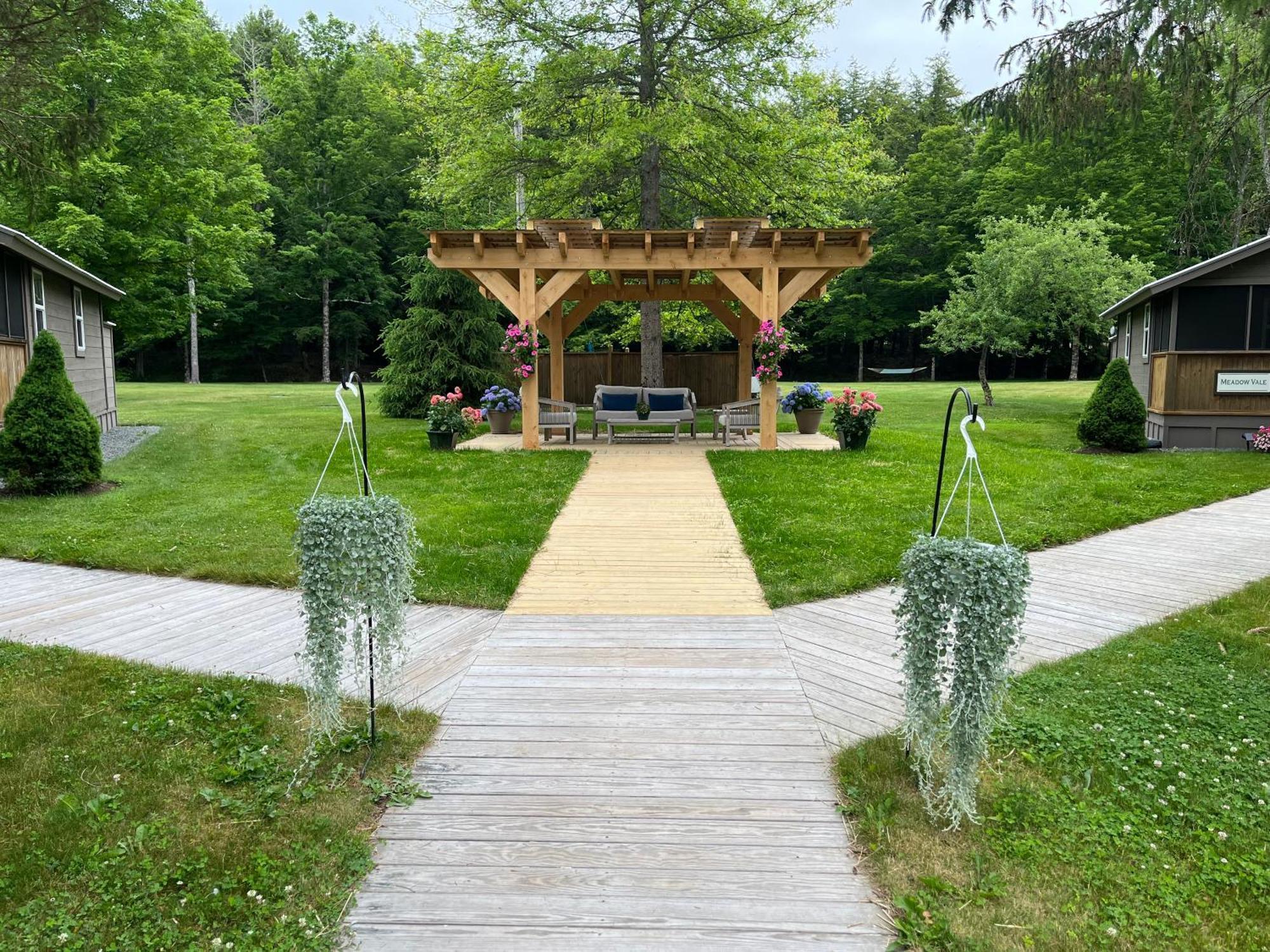 Hotel Antrim Streamside Livingston Manor Esterno foto